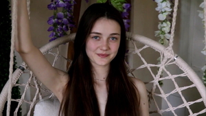 Skinny 18 yr old flashing