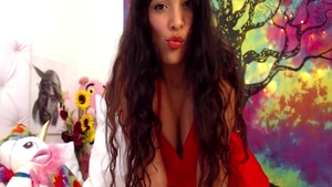 Very hot brunette softcore masturbating on live cam