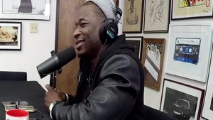 Bends to get fucked after interview amongst pornstar