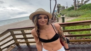 Deepthroat together with tight Hunter along with Avery Moon