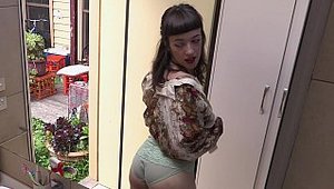 Girls Out West - Loretta Wolf is so wild brunette