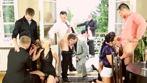 Brunette digs group sex in HD