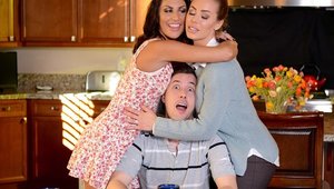 RealWifeStories: Nicole Aniston kissing sex scene