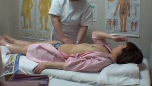 Big booty amateur caught massage